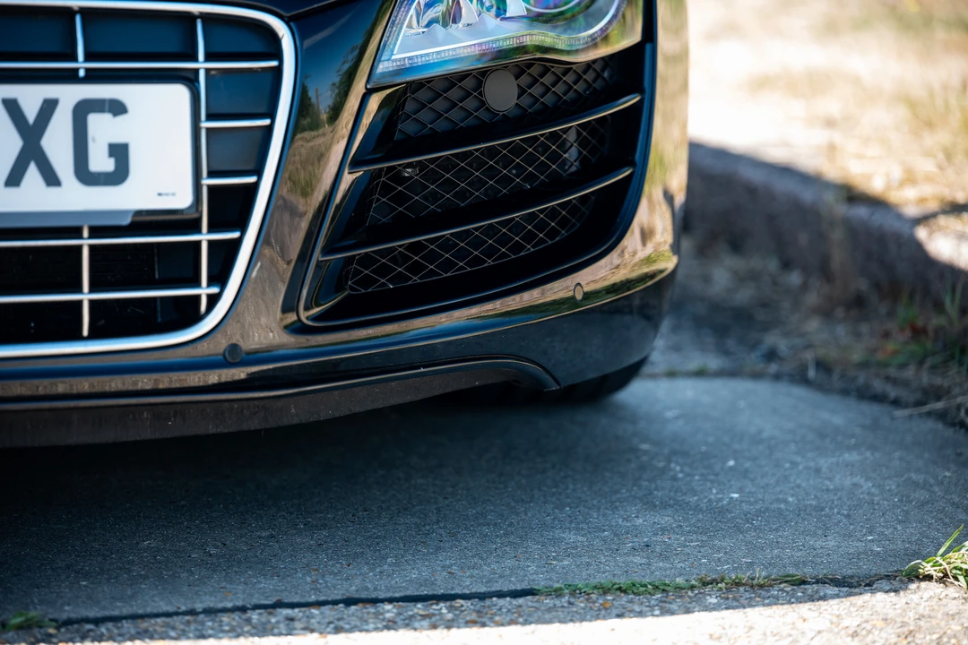 2010 Audi 42 R8 - Image 26 of 31