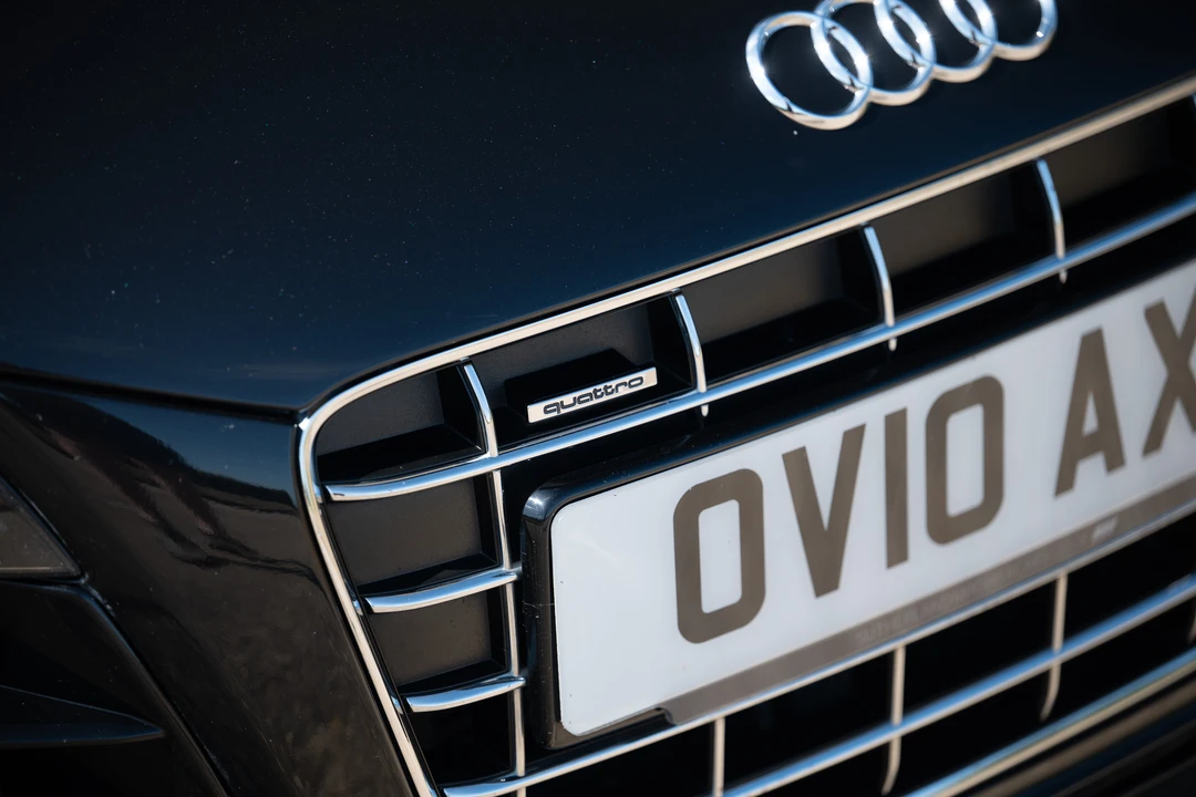 2010 Audi 42 R8 - Image 28 of 31