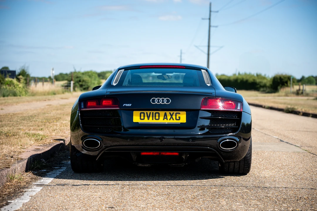 2010 Audi 42 R8 - Image 6 of 31