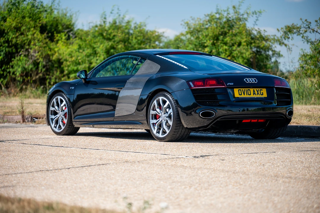 2010 Audi 42 R8 - Image 15 of 31