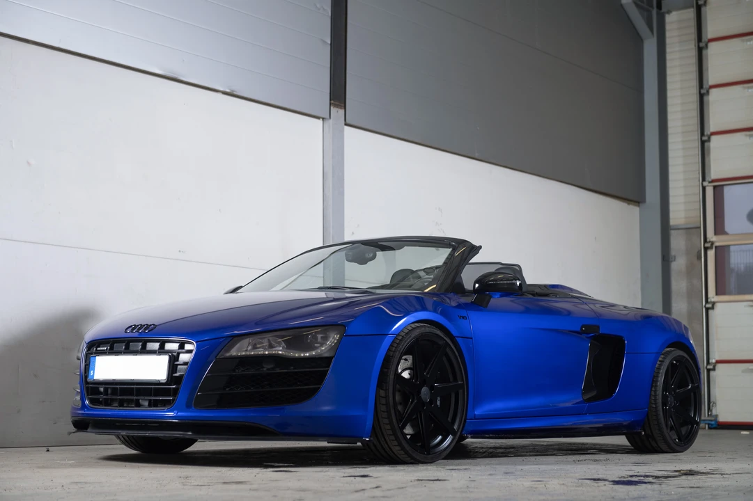 2010 Audi 42 R8 - Image 14 of 31
