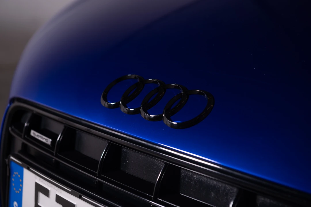 2010 Audi 42 R8 - Image 20 of 31