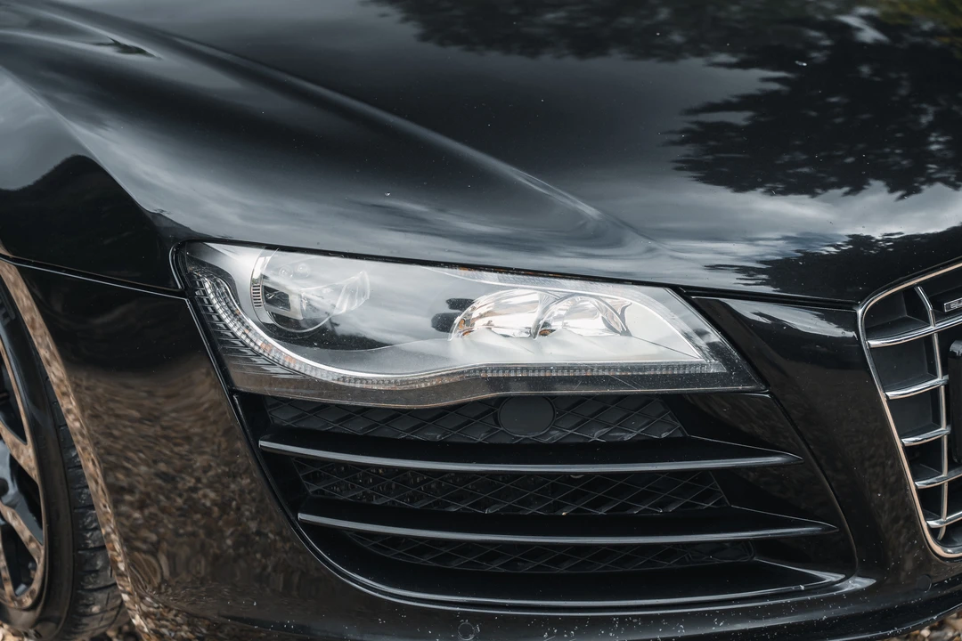2010 Audi 42 R8 - Image 24 of 31