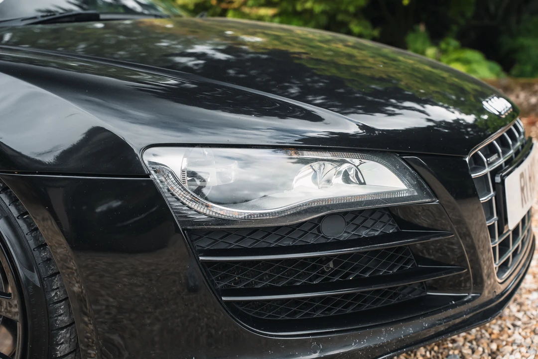 2010 Audi 42 R8 - Image 25 of 31