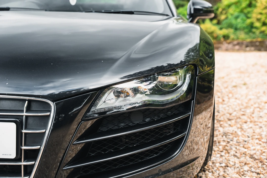 2010 Audi 42 R8 - Image 12 of 31