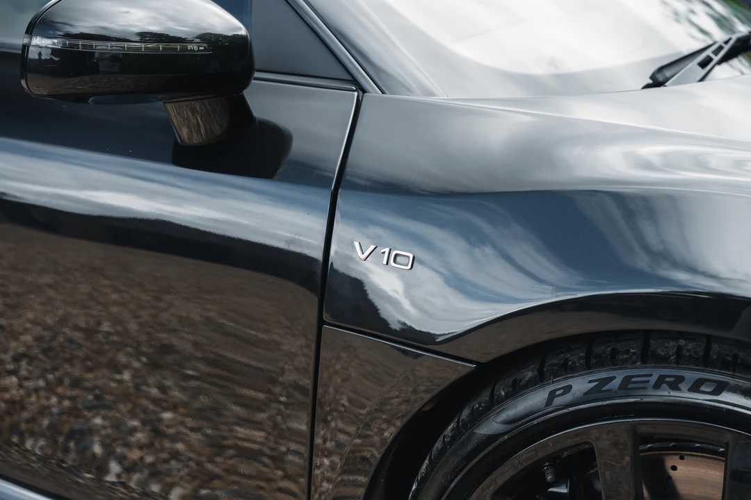 2010 Audi 42 R8 - Image 31 of 31