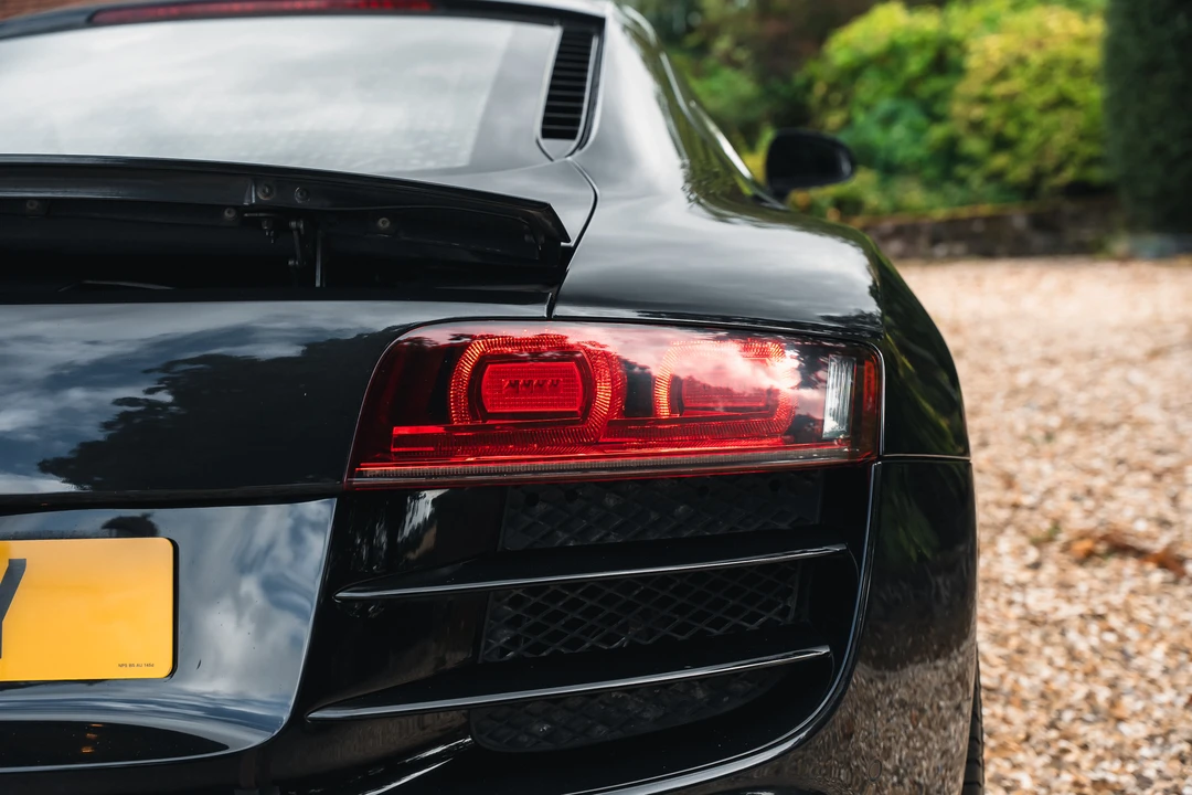 2010 Audi 42 R8 - Image 20 of 31