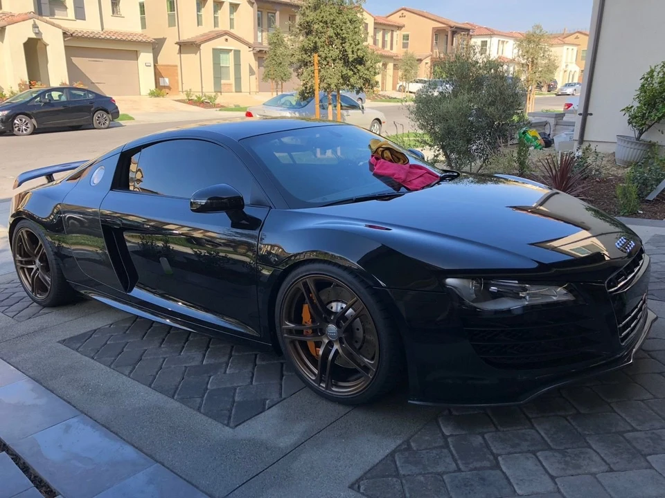 2010 Audi 42 R8 - Image 7 of 13
