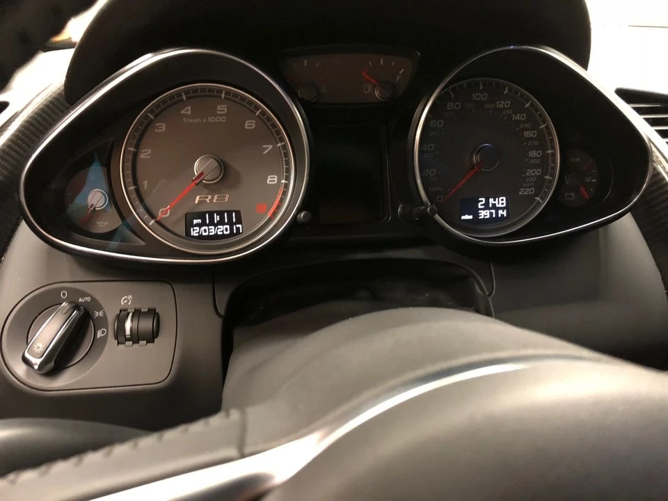 2010 Audi 42 R8 - Image 12 of 13