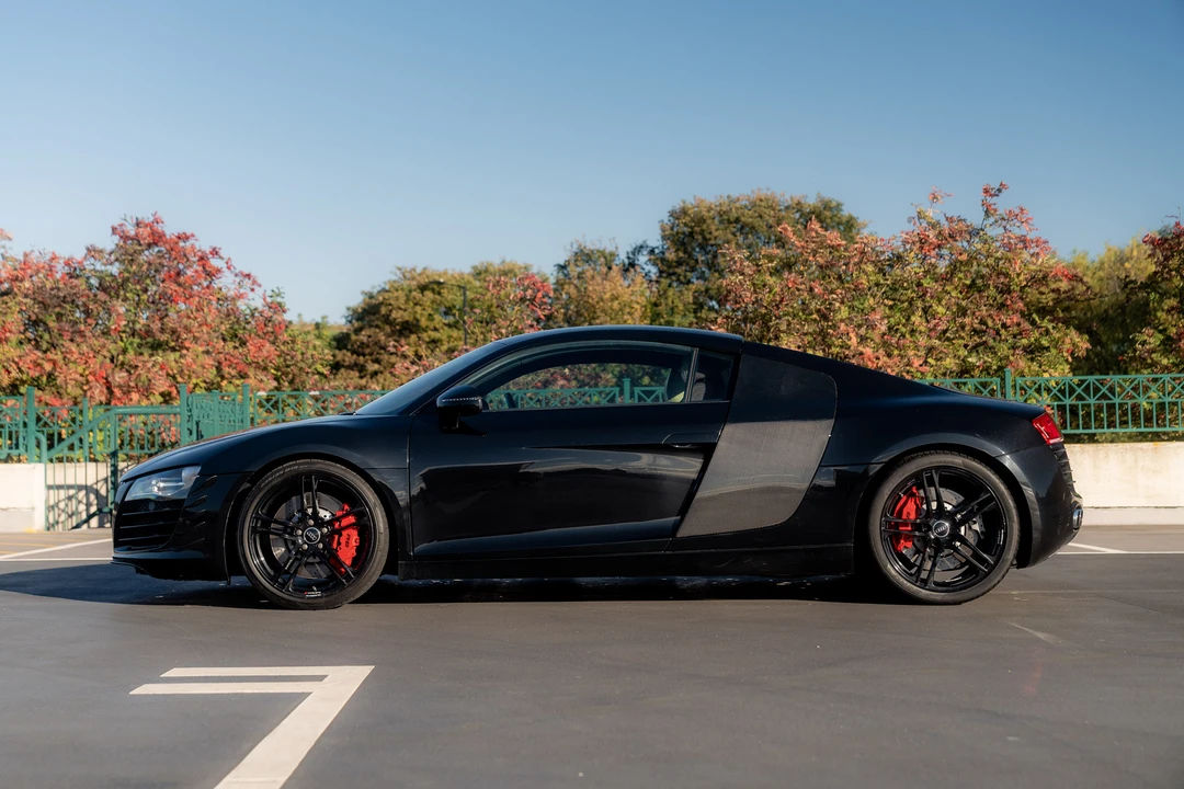 2010 Audi 42 R8 - Image 4 of 31
