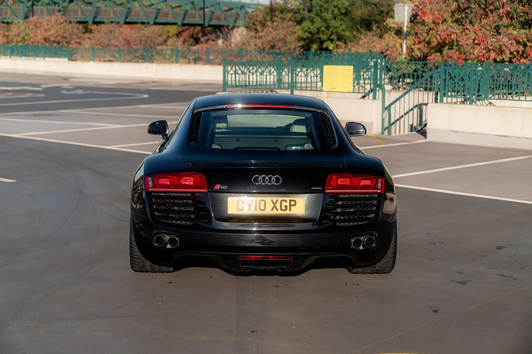 2010 Audi 42 R8 - Image 18 of 31