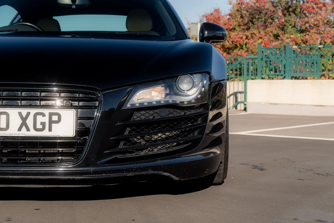 2010 Audi 42 R8 - Image 25 of 31