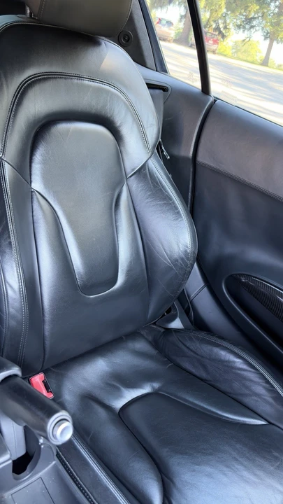 2010 Audi 42 R8 - Image 11 of 11