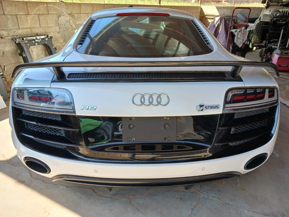 2010 Audi 42 R8 - Image 5 of 31