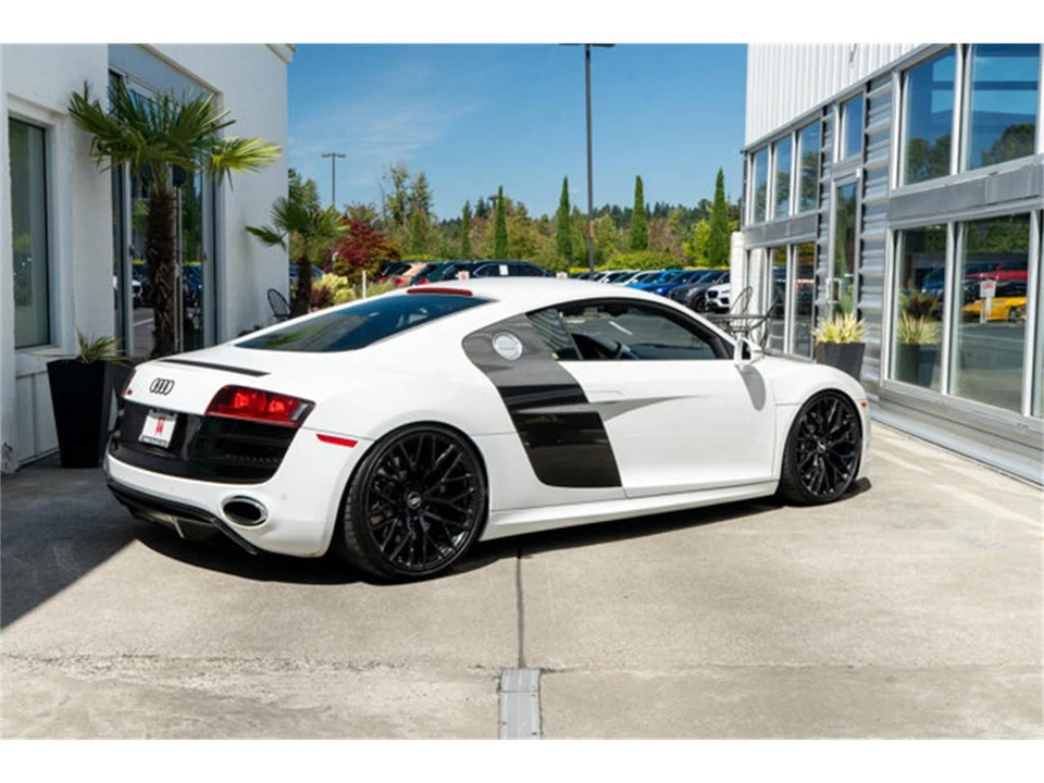 2010 Audi 42 R8 - Image 7 of 12
