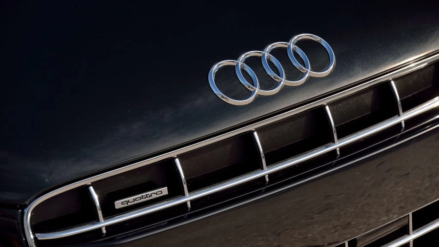 2010 Audi 42 R8 - Image 19 of 20