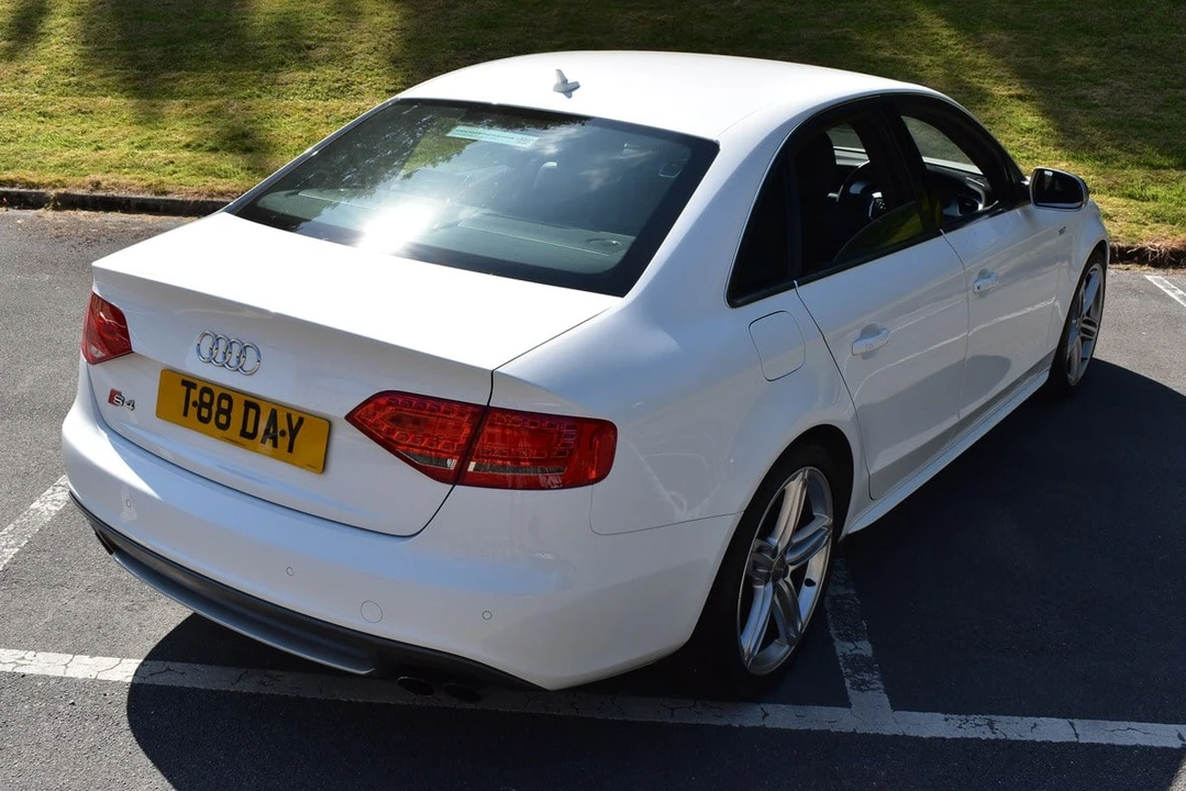 2010 Audi B8 S4 - Image 14 of 30