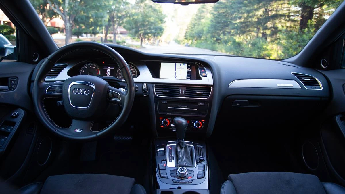 2010 Audi B8 S4 - Image 10 of 17