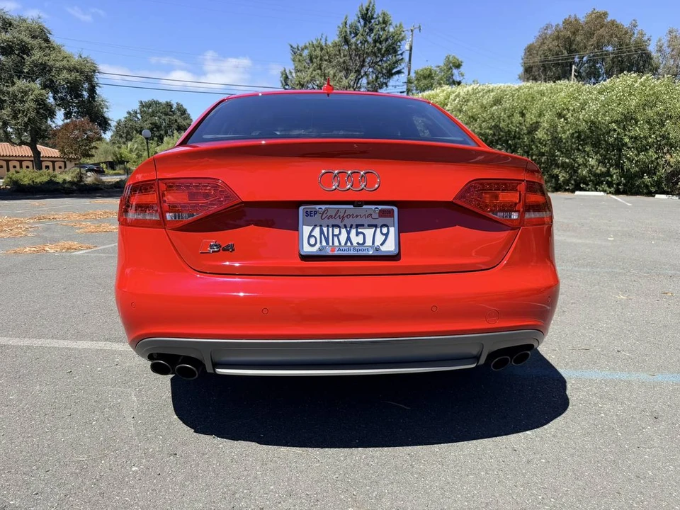 2010 Audi B8 S4 - Image 2 of 17
