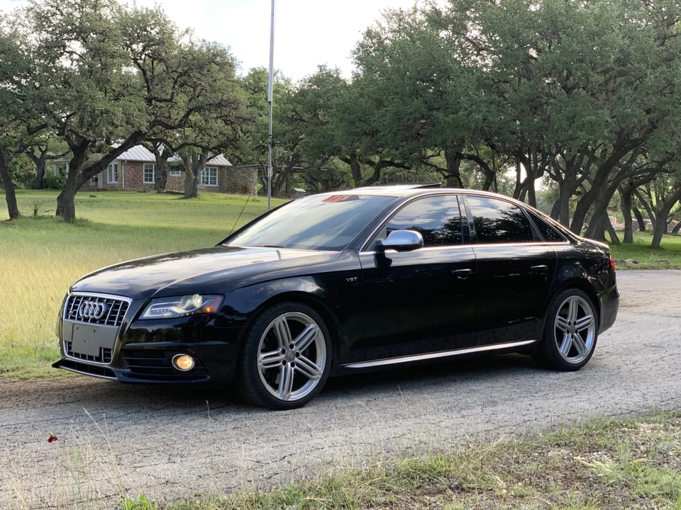 2010 Audi B8 S4 - Image 2 of 31