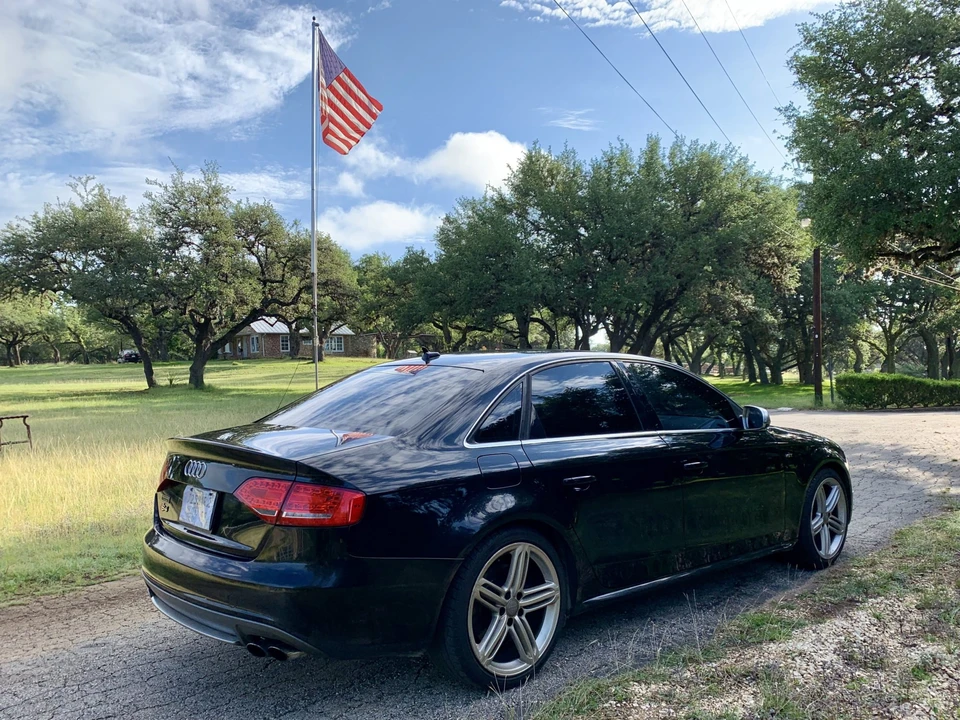 2010 Audi B8 S4 - Image 11 of 31
