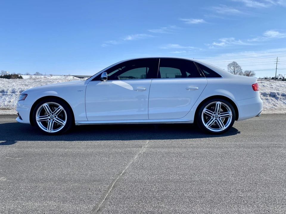 2010 Audi B8 S4 - Image 2 of 31