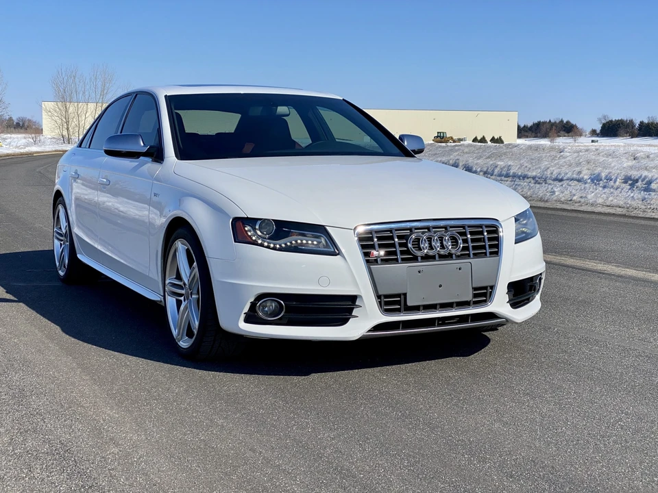 2010 Audi B8 S4 - Image 12 of 31