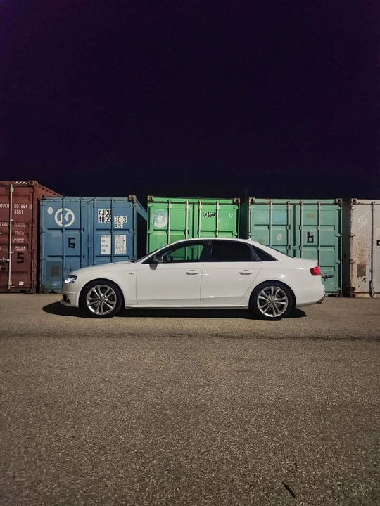 2010 Audi B8 S4 - Image 3 of 8