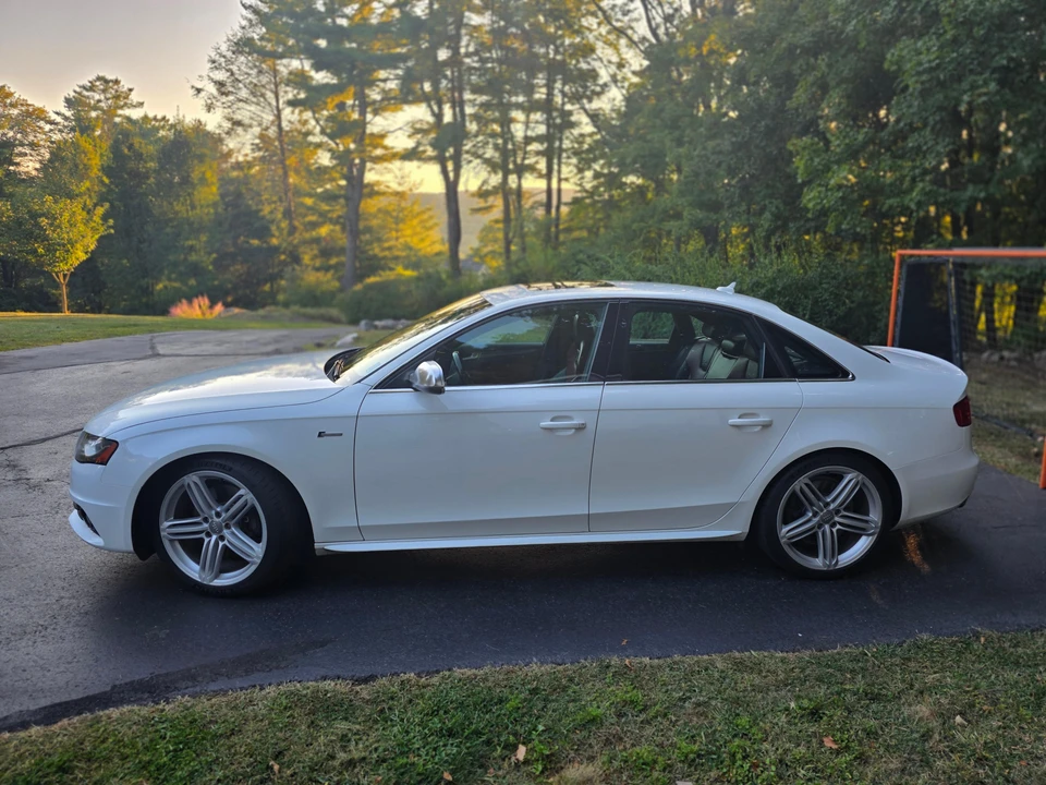 2010 Audi B8 S4 - Image 12 of 31