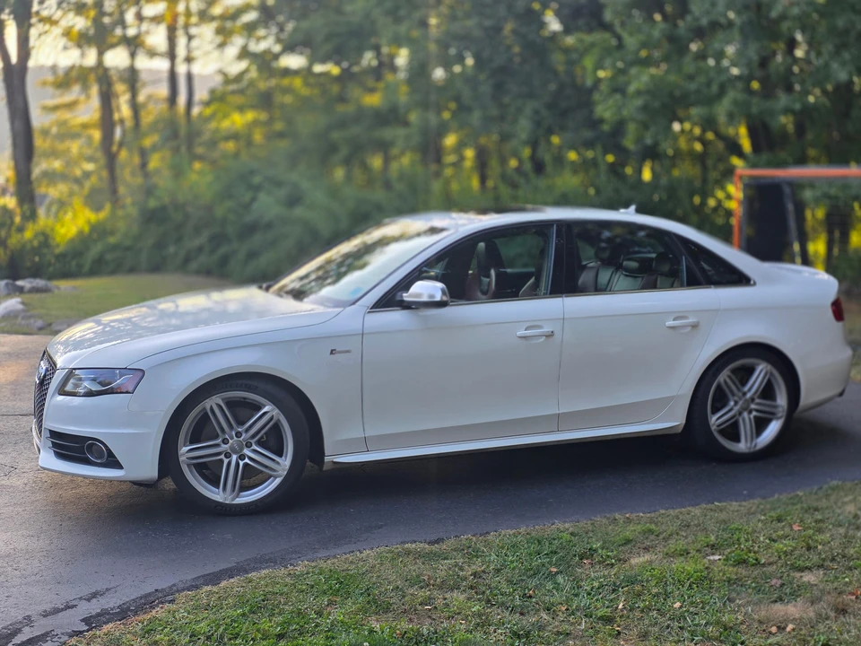 2010 Audi B8 S4 - Image 11 of 31