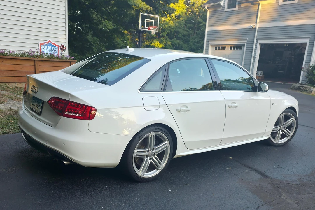 2010 Audi B8 S4 - Image 4 of 31