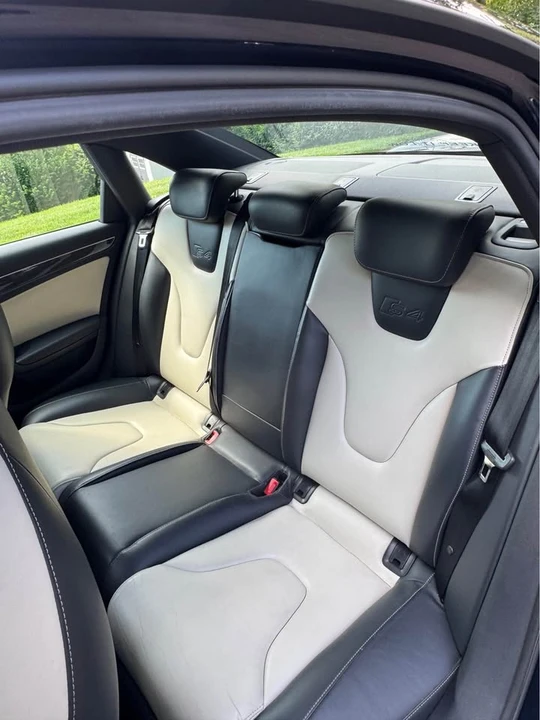 2010 Audi B8 S4 - Image 11 of 15