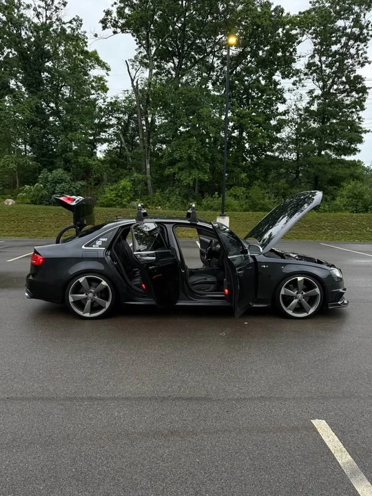 2010 Audi B8 S4 - Image 5 of 17