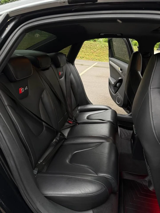 2010 Audi B8 S4 - Image 12 of 17