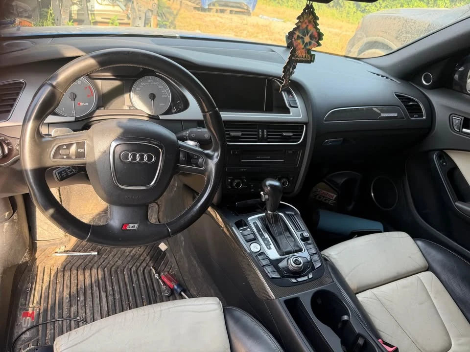 2010 Audi B8 S4 - Image 2 of 8