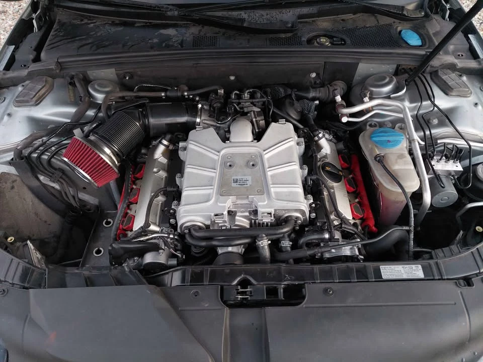 2010 Audi B8 S4 - Image 8 of 9