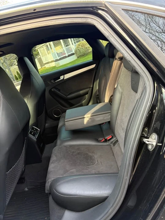 2010 Audi B8 S4 - Image 10 of 17
