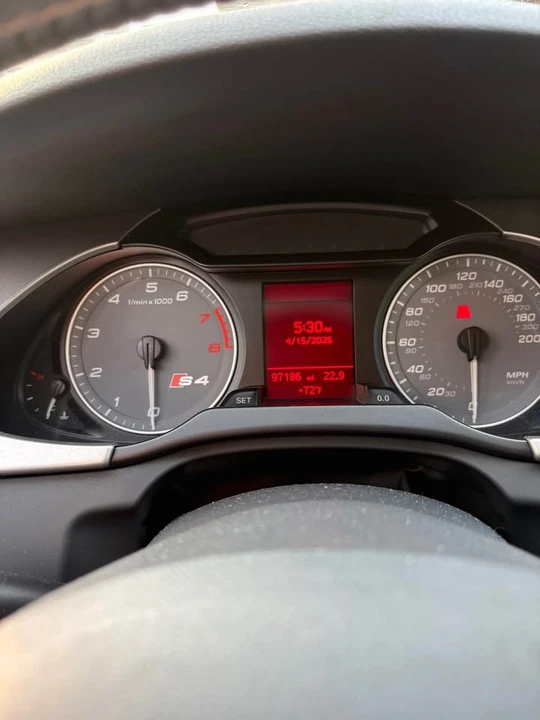 2010 Audi B8 S4 - Image 15 of 17