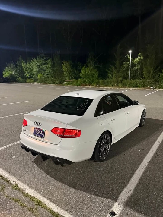 2010 Audi B8 S4 - Image 3 of 12
