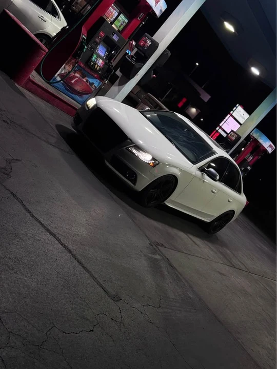 2010 Audi B8 S4 - Image 7 of 12