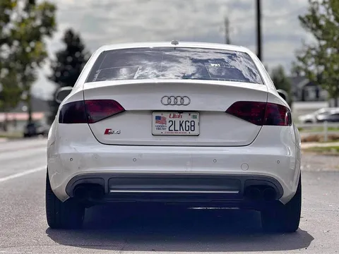 2010 Audi S4 Quattro Sedan 4D