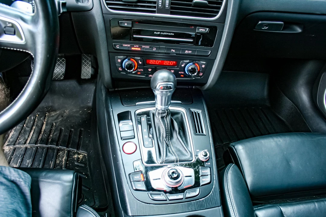 2010 Audi B8 S4 - Image 25 of 31