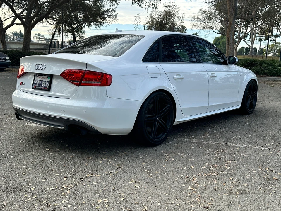 2010 Audi B8 S4 - Image 14 of 31