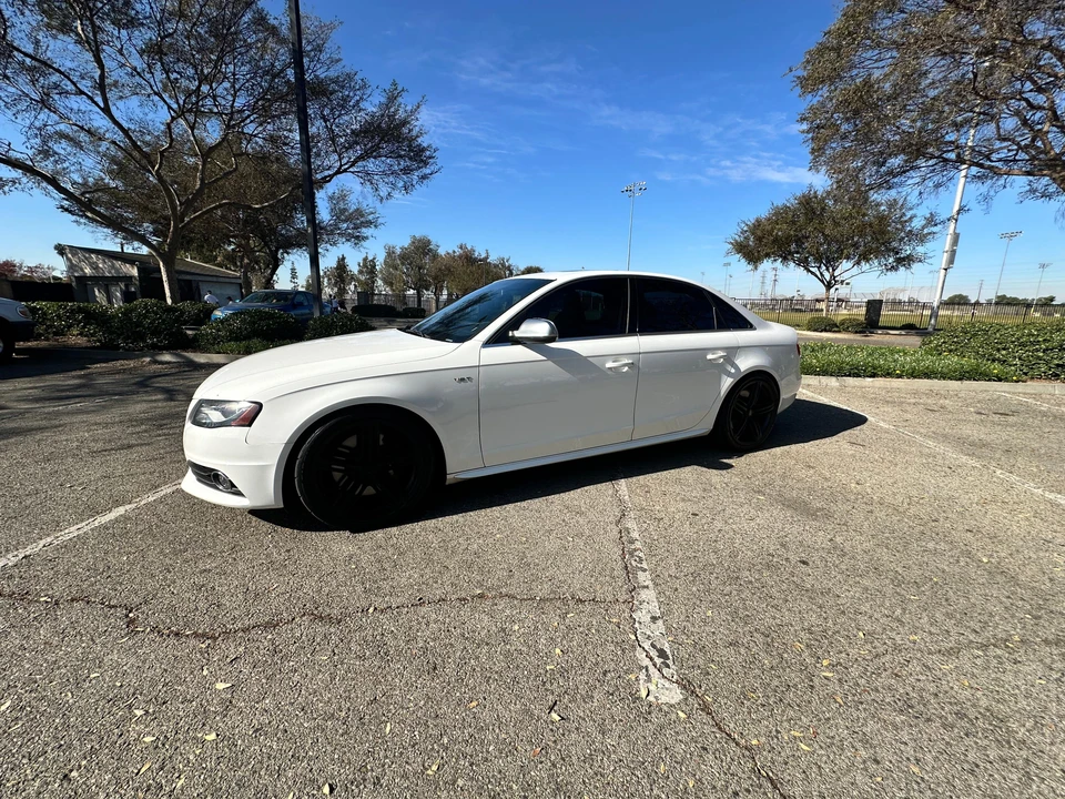 2010 Audi B8 S4 - Image 9 of 31