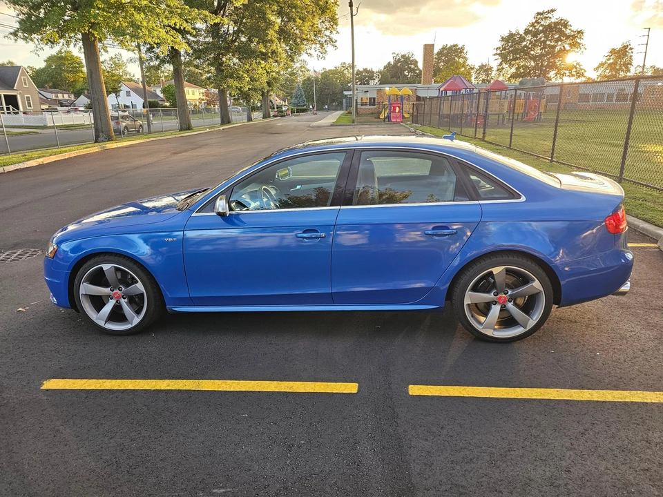 2010 Audi B8 S4 - Image 9 of 31
