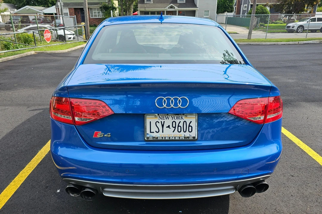 2010 Audi B8 S4 - Image 5 of 31