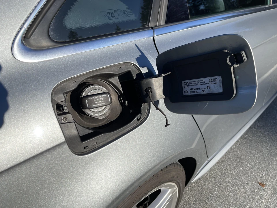 2010 Audi B8 S4 - Image 25 of 31