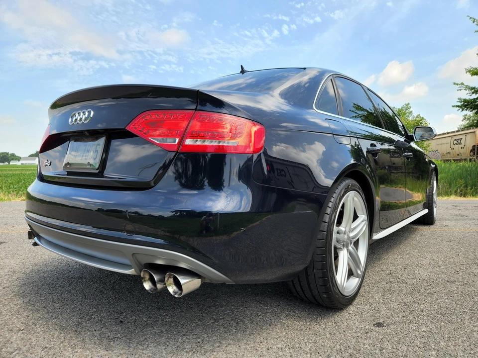 2010 Audi B8 S4 - Image 8 of 31