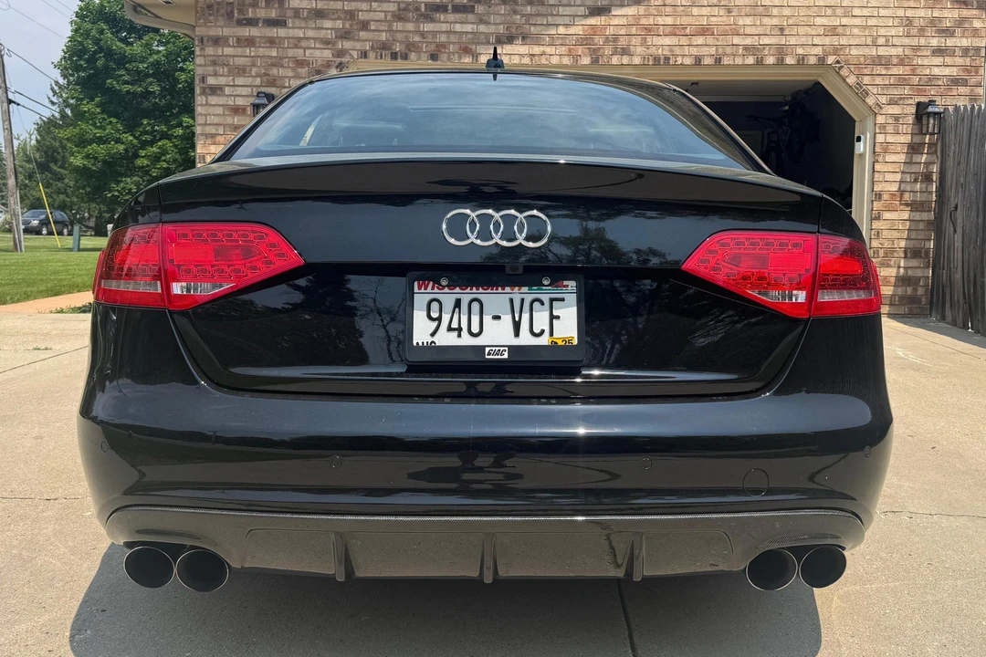 2010 Audi B8 S4 - Image 5 of 31