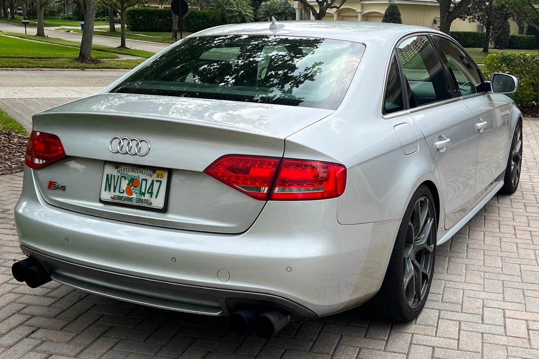 2010 Audi B8 S4 - Image 11 of 31